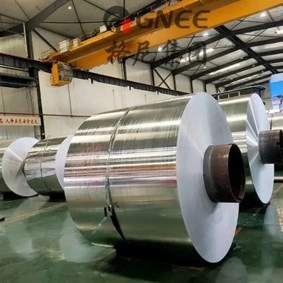 8011 Roll Typ Aluminium Matfolie