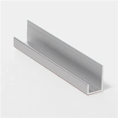 Aluminium J-kanalextrudering